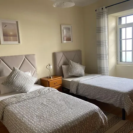 Santinhos Estreito Da Calheta