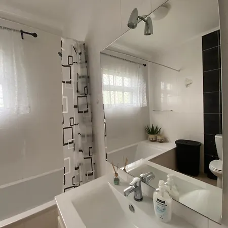 Santinhos * Estreito da Calheta