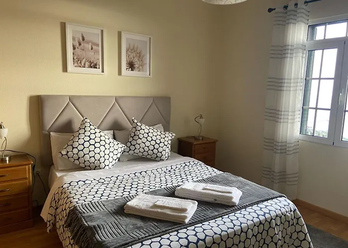 בית נופש Santinhos Estreito Da Calheta